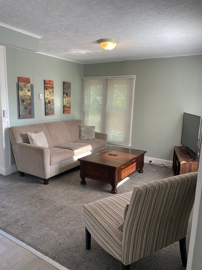 188 Lake Ave, Unit Lake Ave, Unit Lake Ave