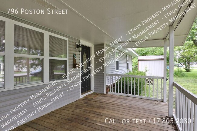 796 Poston St in Fordland, MO - Building Photo - Building Photo