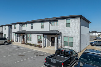 Rupple Townhomes in Fayetteville, AR - Building Photo - Building Photo