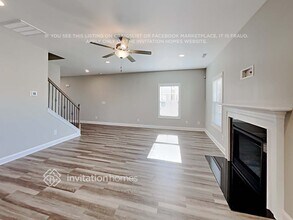 233 Wildlife Pkwy in Clayton, NC - Foto de edificio - Building Photo