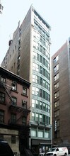 11 W 17th St in New York, NY - Building Photo - Building Photo