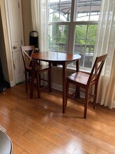 8130 Lenox Creekside Dr in Antioch, TN - Building Photo - Building Photo