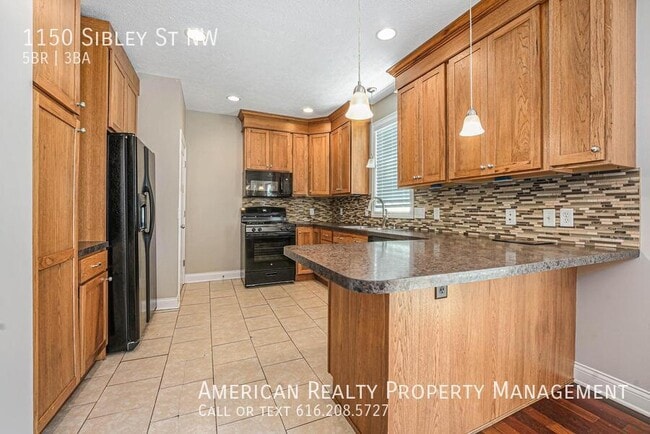 1150 Sibley St NW in Grand Rapids, MI - Building Photo - Building Photo