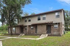 1195 Bentley Rd in Leesburg, FL - Building Photo