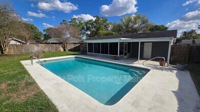 2014 Woodbriar Loop N in Lakeland, FL - Building Photo - Building Photo