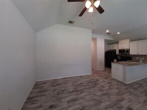 4604 Davenport St in Houston, TX - Building Photo - Building Photo
