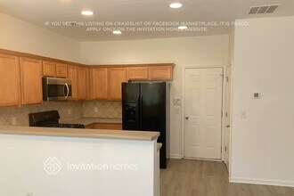 116 Creekwood Tr in Acworth, GA - Foto de edificio - Building Photo