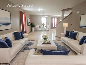 3925 Hanna Rose Ln in Fort Worth, TX - Foto de edificio - Building Photo