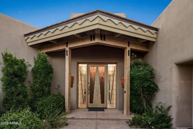 40199 N 105th Pl in Scottsdale, AZ - Foto de edificio - Building Photo