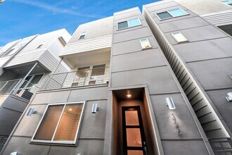 325 Eado Park Cir in Houston, TX - Building Photo - Building Photo