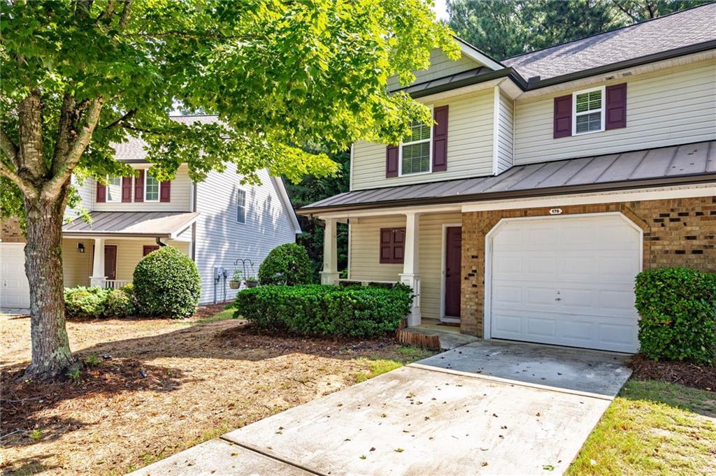 176 Darby's Crossing Ct in Hiram, GA - Building Photo