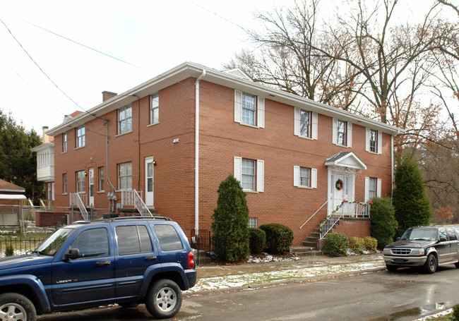 900-902 13th Ave in Huntington, WV - Building Photo - Building Photo