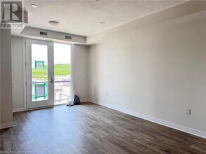142 Foamflower Pl in Waterloo, ON - Building Photo - Building Photo