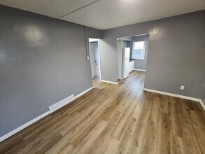 7305 Carson Ave in Cleveland, OH - Building Photo - Building Photo