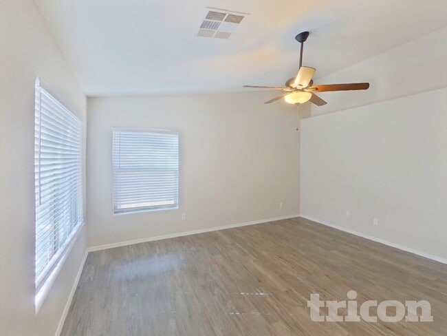 3194 W Tanner Ranch Rd in Queen Creek, AZ - Foto de edificio - Building Photo