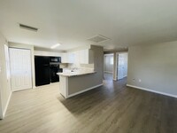 331 Tarpon Dr, Unit 2 photo'