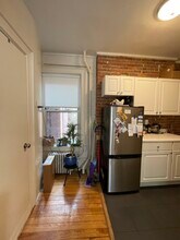170-172 Spring Street in New York, NY - Building Photo - Interior Photo