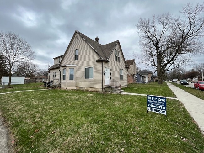 property at 2803 Abbott St