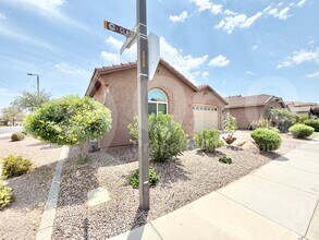 293 E Glacier Dr in Chandler, AZ - Building Photo - Building Photo