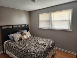 368 Luella Ave in Calumet City, IL - Building Photo - Building Photo