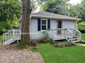 1228 S Madison Ave in Monroe, GA - Building Photo