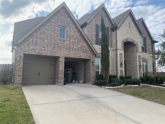 3432 Magnolia Shores Ln in Pearland, TX - Foto de edificio - Building Photo