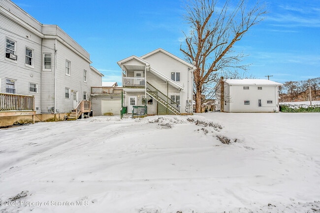 property at 108 E Market St