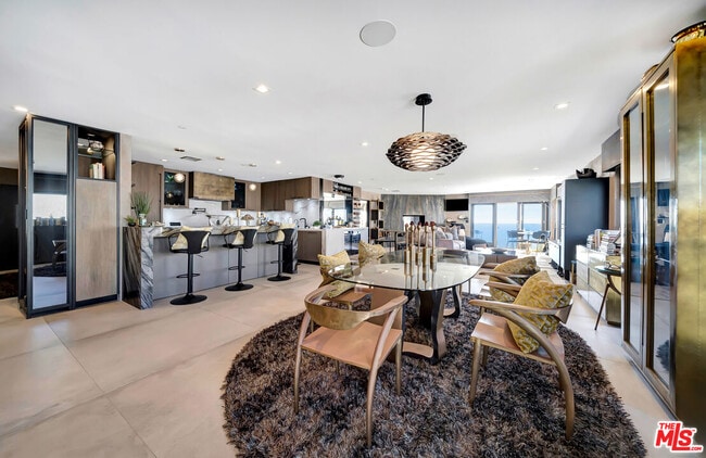 6309 Ocean Front Walk in Los Angeles, CA - Building Photo - Building Photo