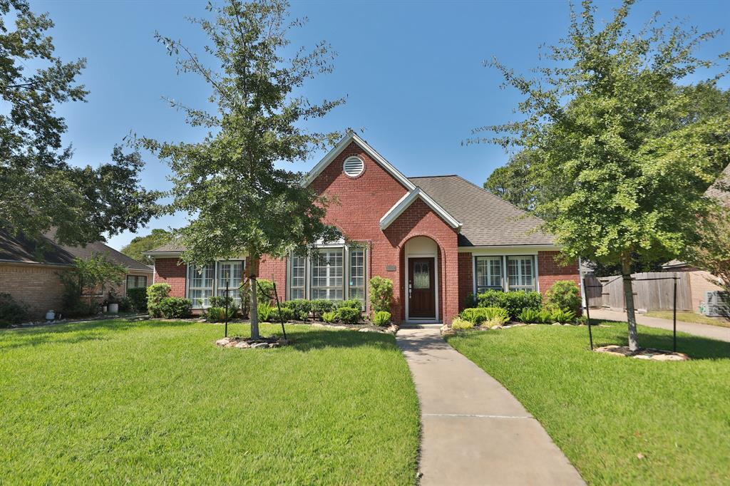 16107 Ridge Park Dr in Houston, TX - Building Photo