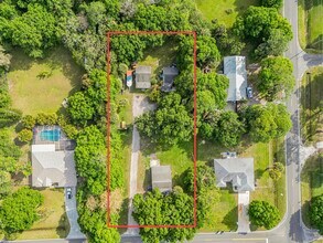 4851 Kirby Loop Rd in Fort Pierce, FL - Building Photo - Building Photo