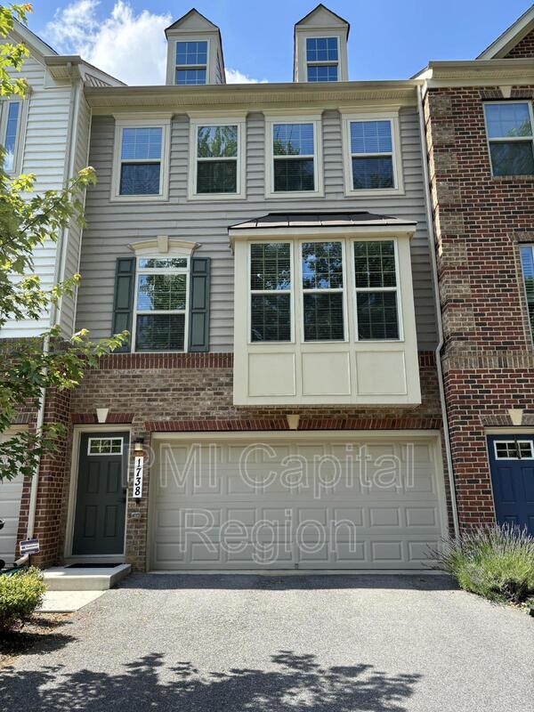 property at 1738 Whitehall Dr