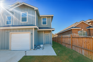 3831 Key W Way in Converse, TX - Building Photo