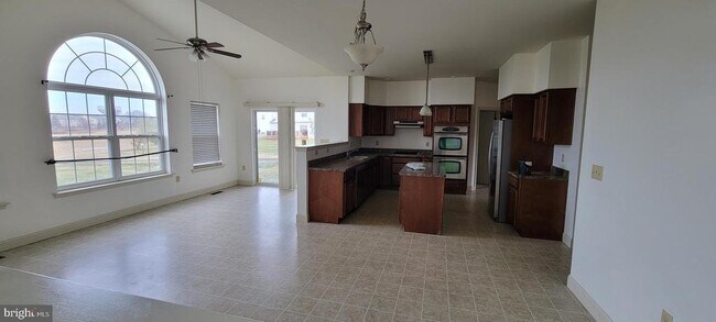 1074 Grayson Dr in Souderton, PA - Building Photo - Building Photo