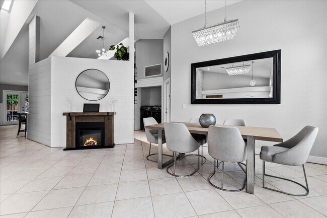 1560 Yachtman Pl in Wellington, FL - Building Photo - Building Photo