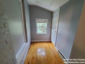 846 Huntington Ave, Unit 3 in Boston, MA - Building Photo - Building Photo