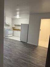 921 102nd St S in Tacoma, WA - Building Photo - Building Photo