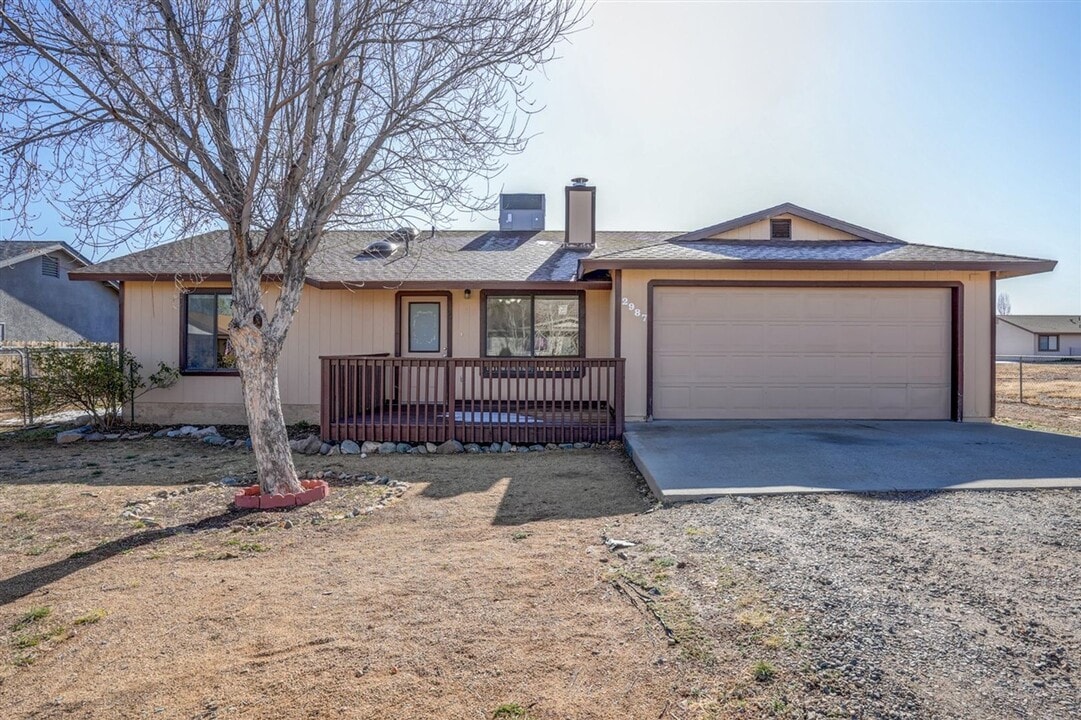 2987 N Cedar Springs Ln in Prescott Valley, AZ - Foto de edificio