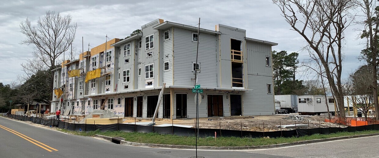 Elevation South in Wilmington, NC - Building Photo