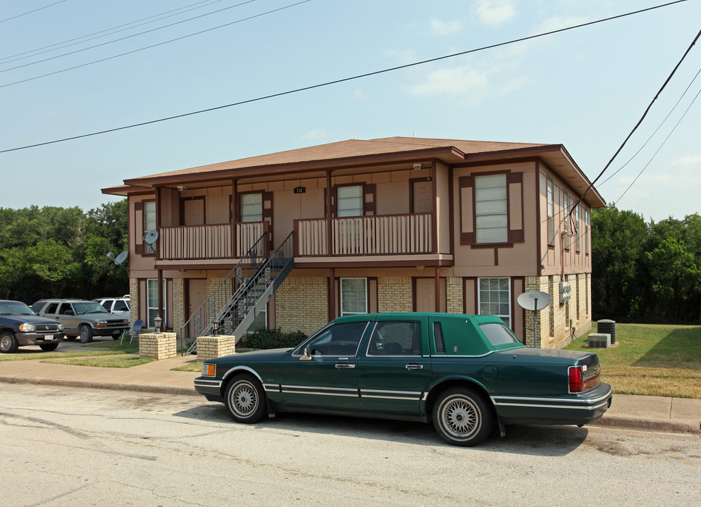 112 Pebble Creek Dr in Midlothian, TX - Building Photo