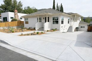 1615 Phillips Ln in San Luis Obispo, CA - Building Photo