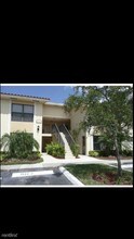 1463 Lake Crystal Dr in West Palm Beach, FL - Foto de edificio - Building Photo