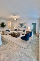 858 Rue Labeau Cir in Ft. Myers, FL - Building Photo