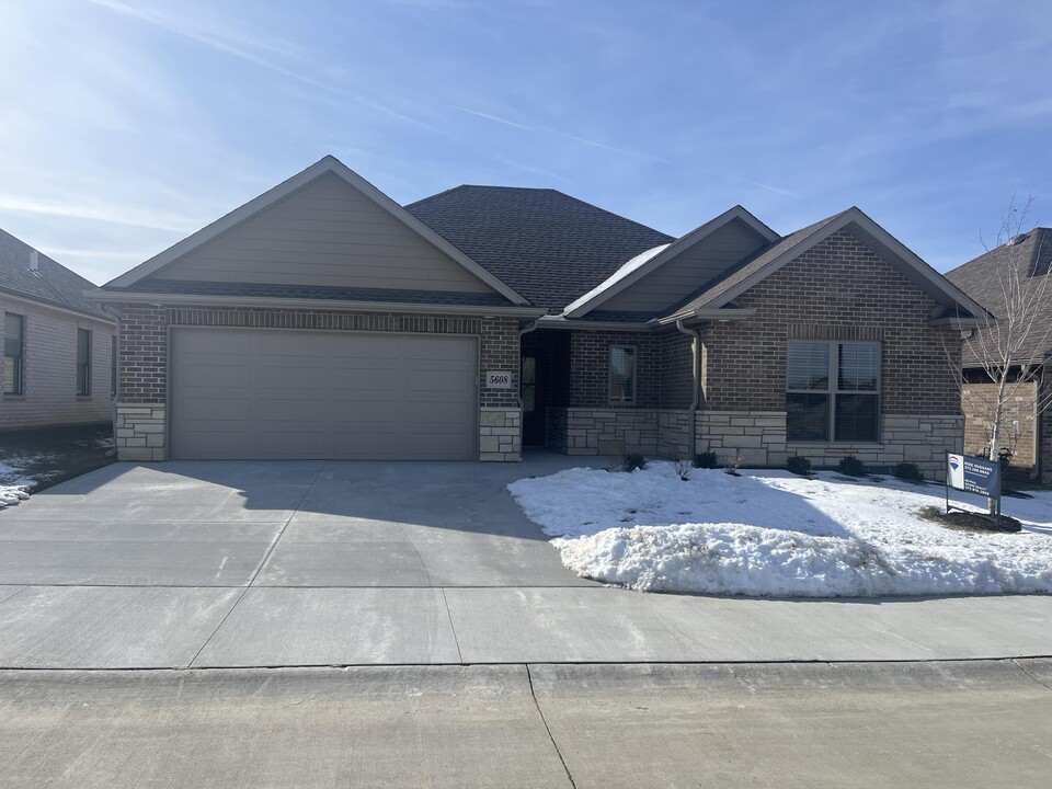 5608 Troylene Ct in Columbia, MO - Building Photo