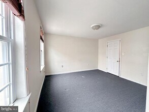 1525 Montrose St in Philadelphia, PA - Building Photo - Building Photo