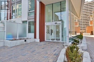 33 Helendale Ave in Toronto, ON - Building Photo - Building Photo