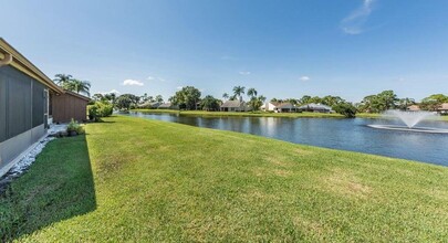 13335 Cross Pointe Dr in West Palm Beach, FL - Building Photo - Building Photo