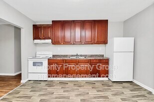 818 Frederick St in Shelby, NC - Building Photo