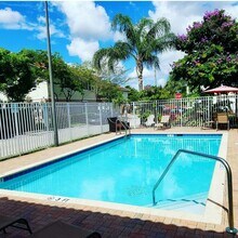 5123 NW 30th Ln in Fort Lauderdale, FL - Building Photo - Building Photo