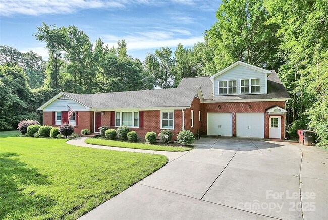 property at 132 Vernon Dr