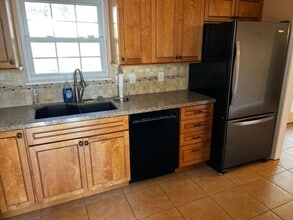 214 Louisiana Ave in Oak Ridge, TN - Building Photo - Building Photo